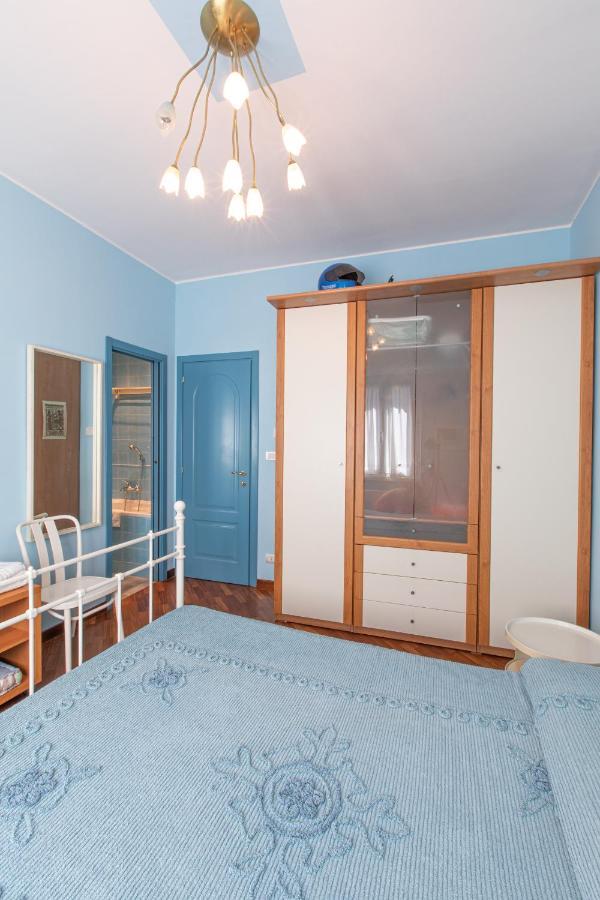 Rapallo Comodo Appartamento Signorile A Due Passi Dal Mare Con Posto Auto Exterior photo